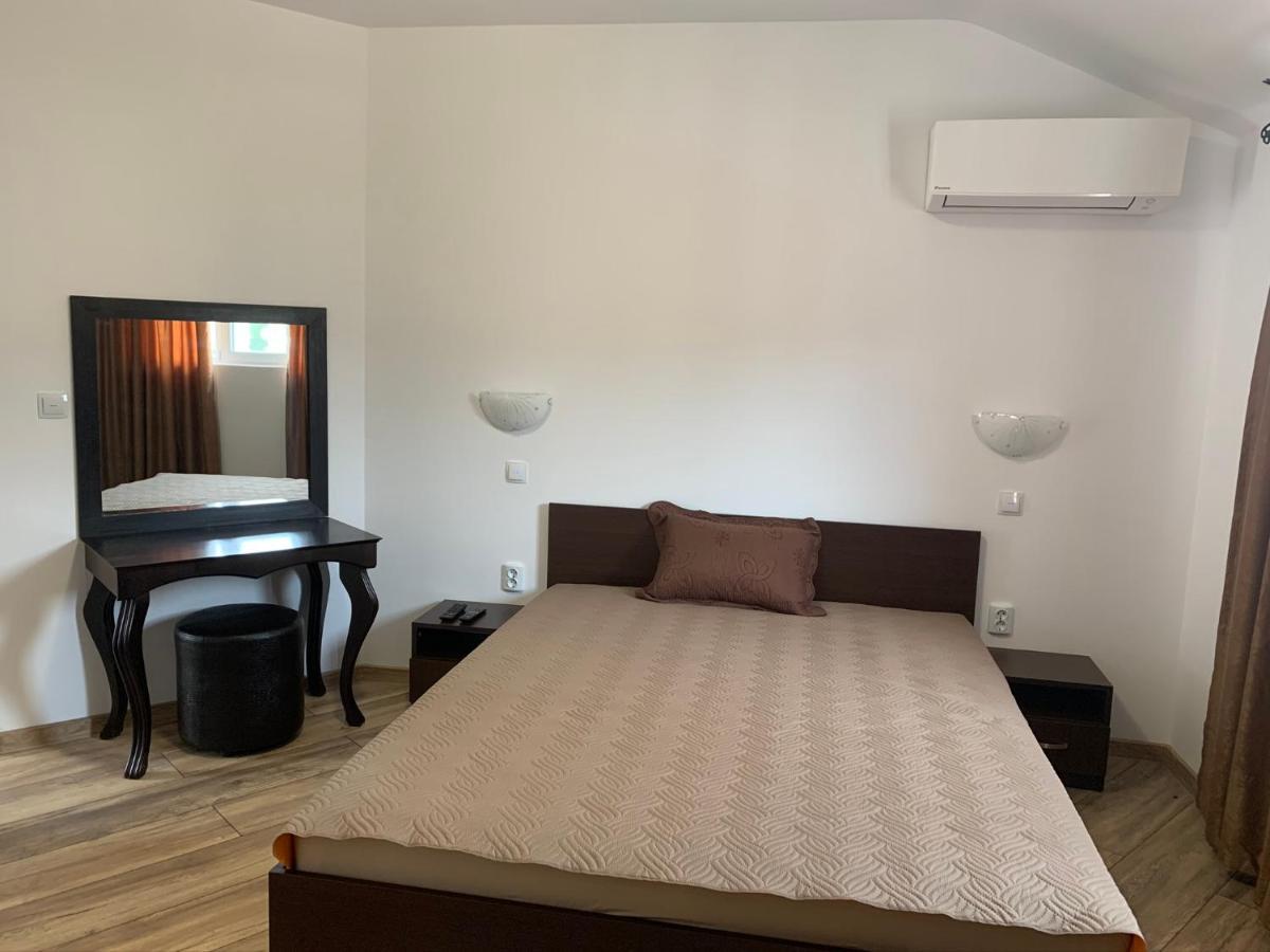 Marina Bay Apart Saint Vlas Свети-Влас Экстерьер фото
